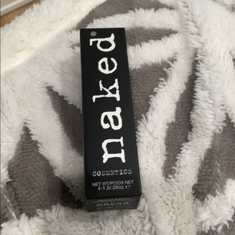 Naked cosmetics 4-pc pigment collection